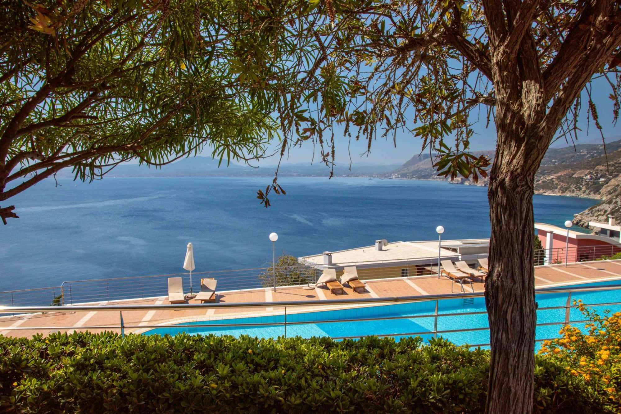 Lux House In A Private Area Apartment Heraklion  ภายนอก รูปภาพ